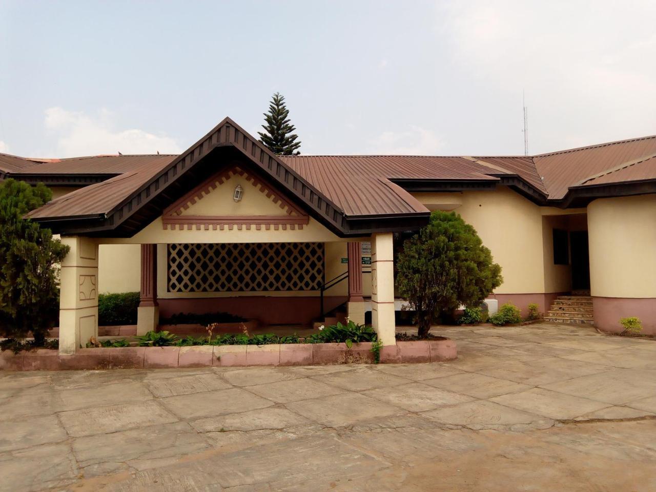 Royal Green Guest House Abeokuta Екстер'єр фото